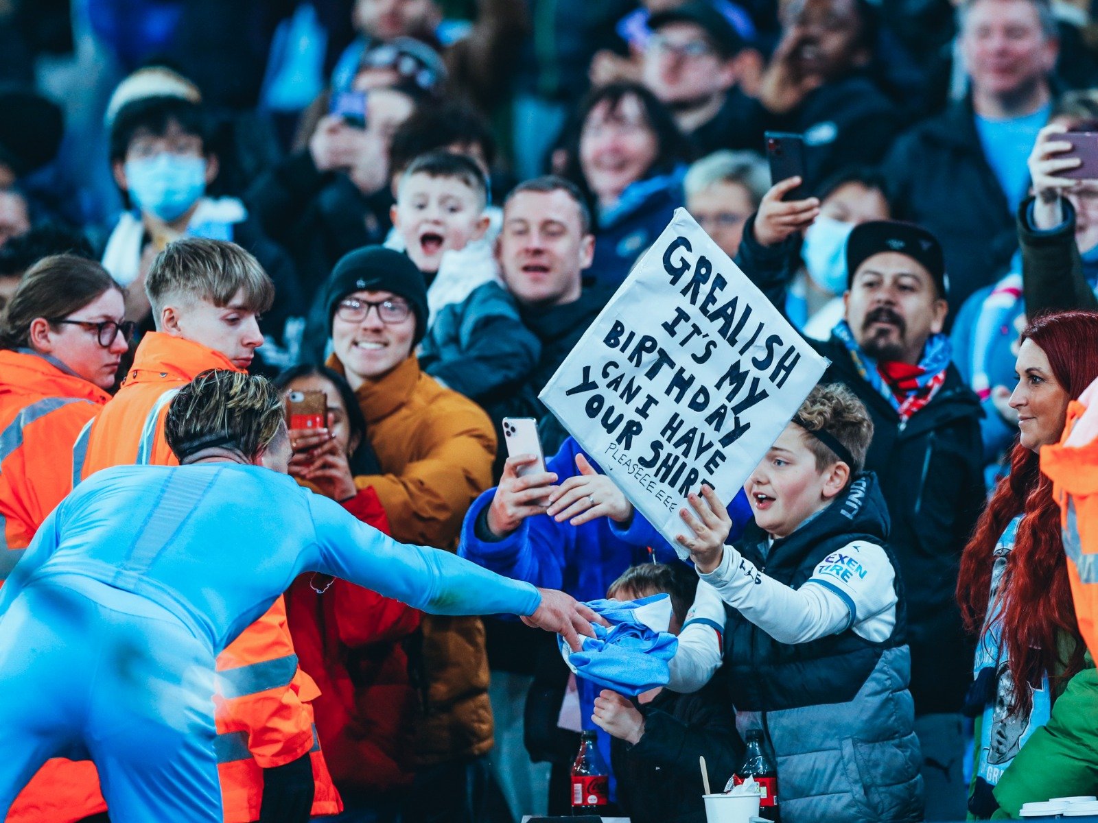 在他参与的 在他参与的