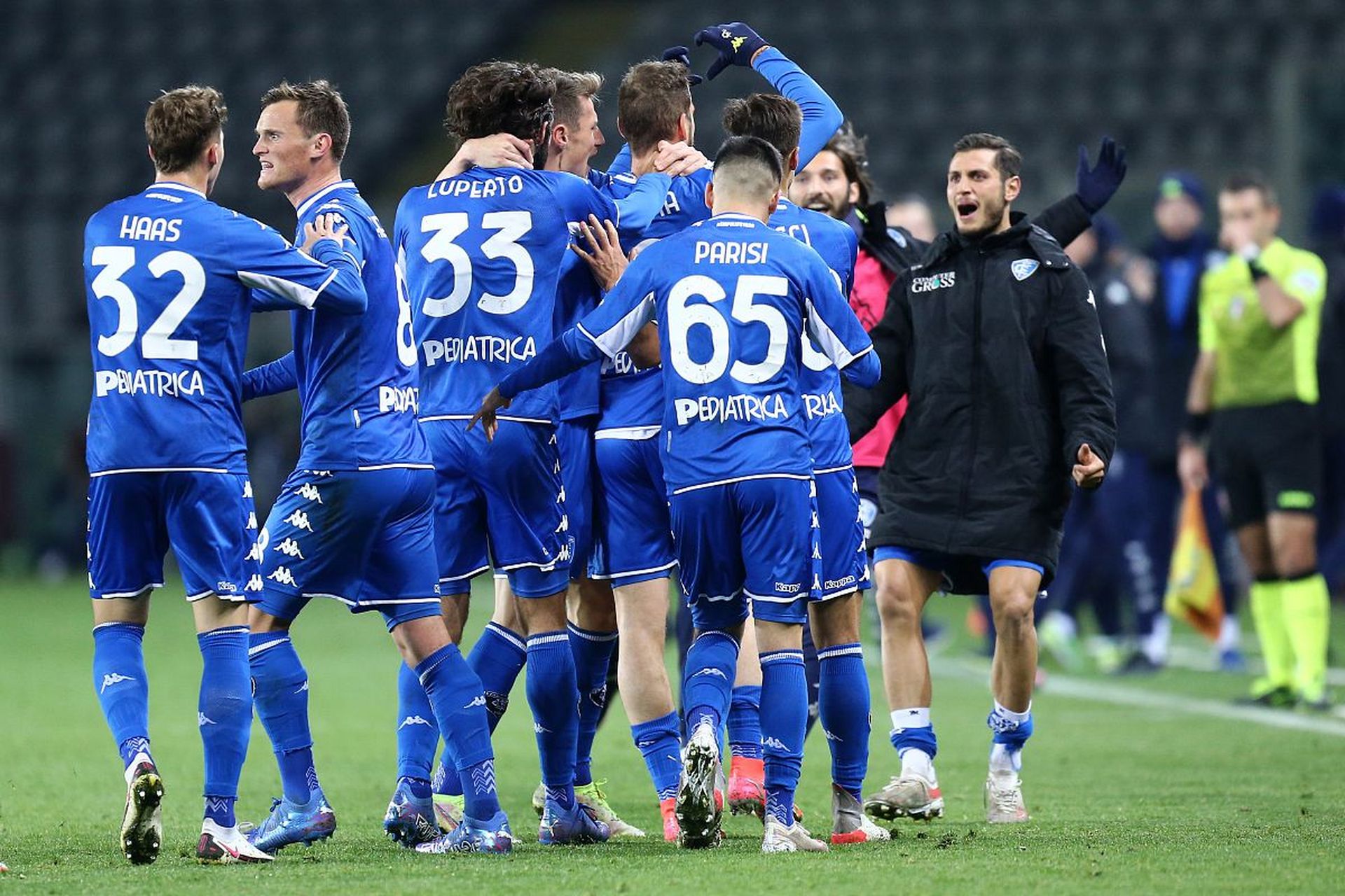 十足的射门 十足的射门